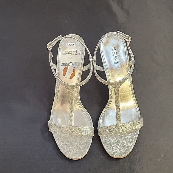 BRAND NEW MICHEAL KORS ARDEN T-STRAP OPEN TOE HEEL SANDAL - Picture 2 of 14